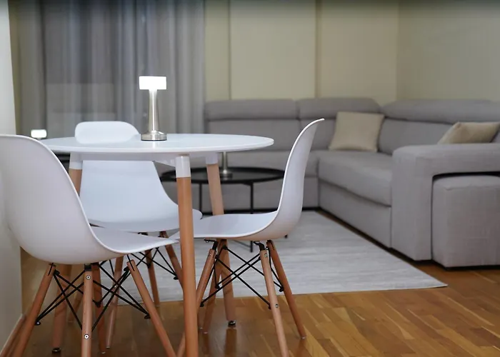 شقة A-l تيرانا